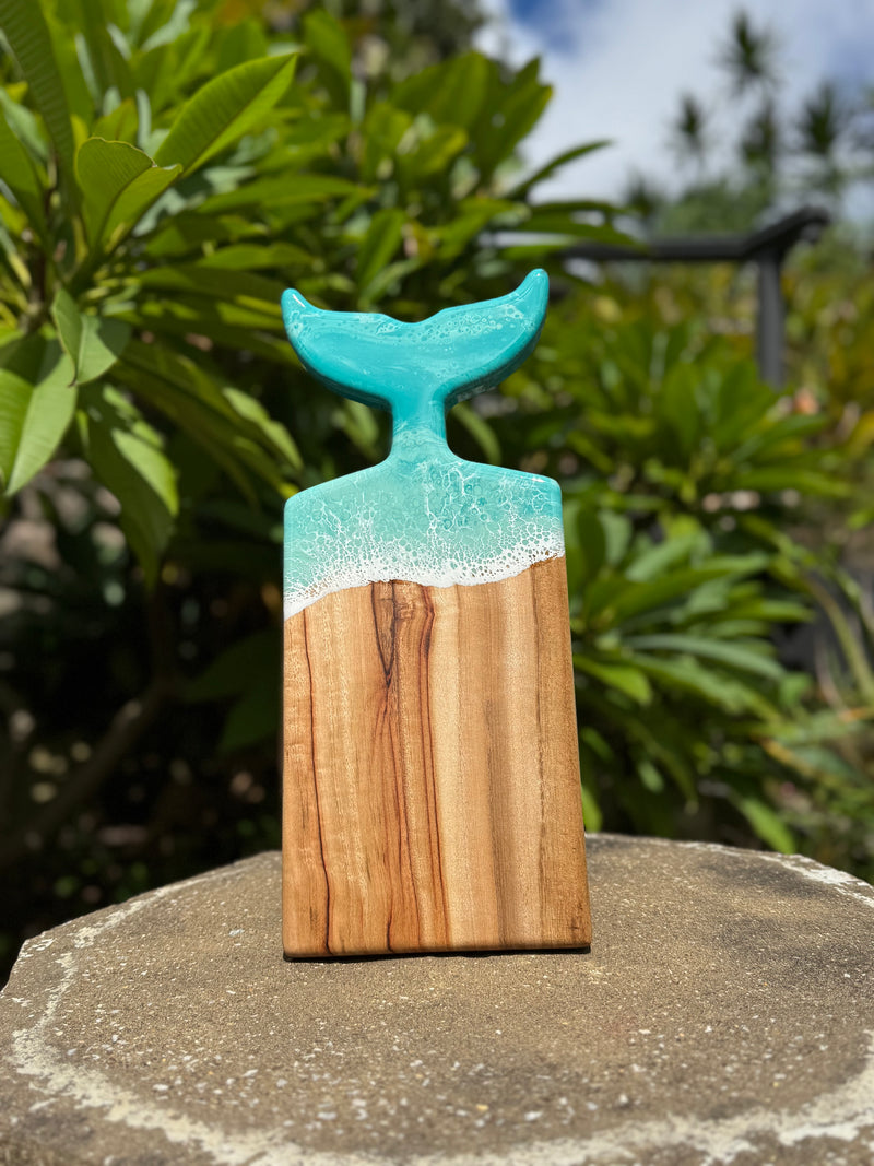 Mini Whale Tail