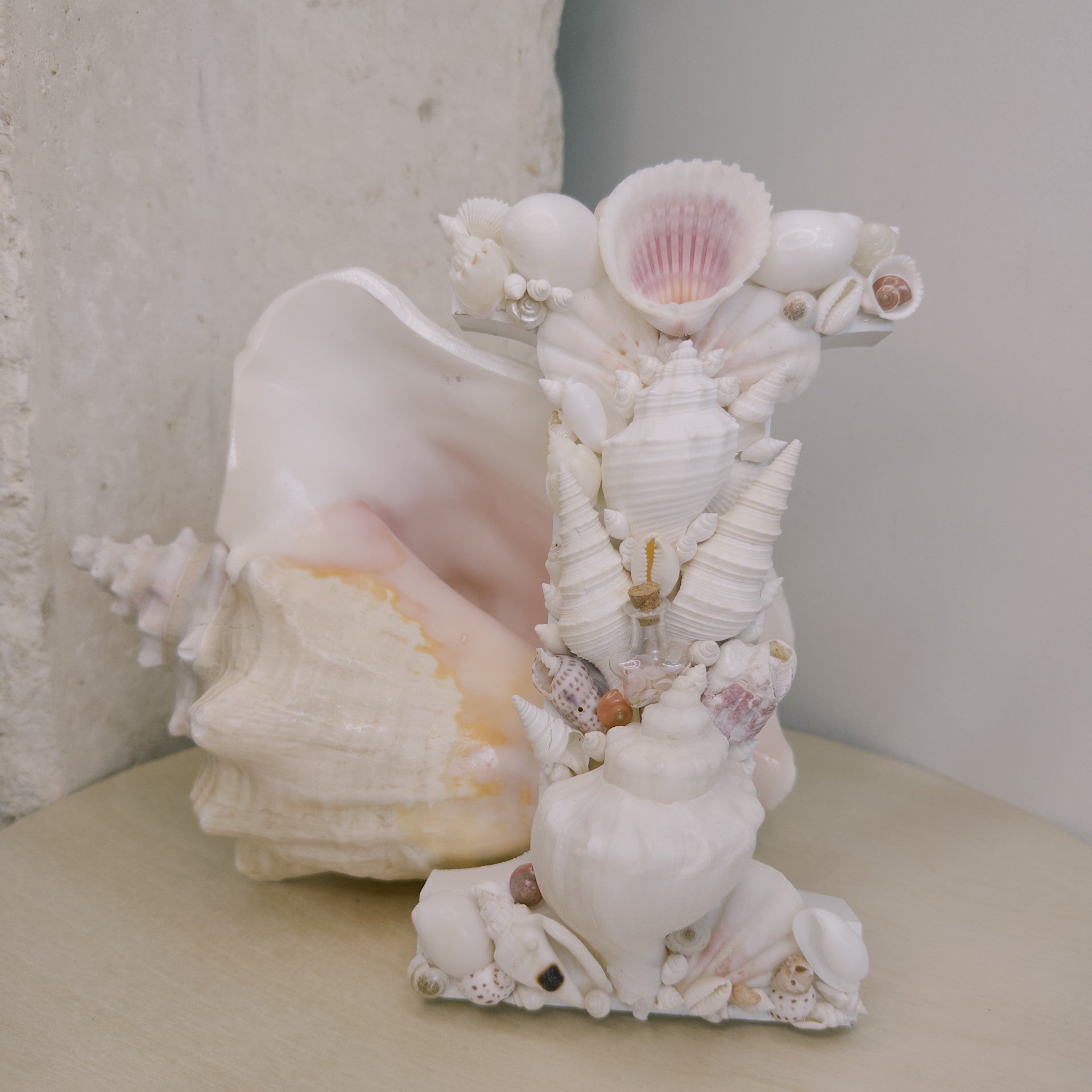 Seashell Letter I