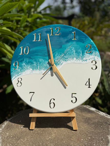 Numbered Resin Clock