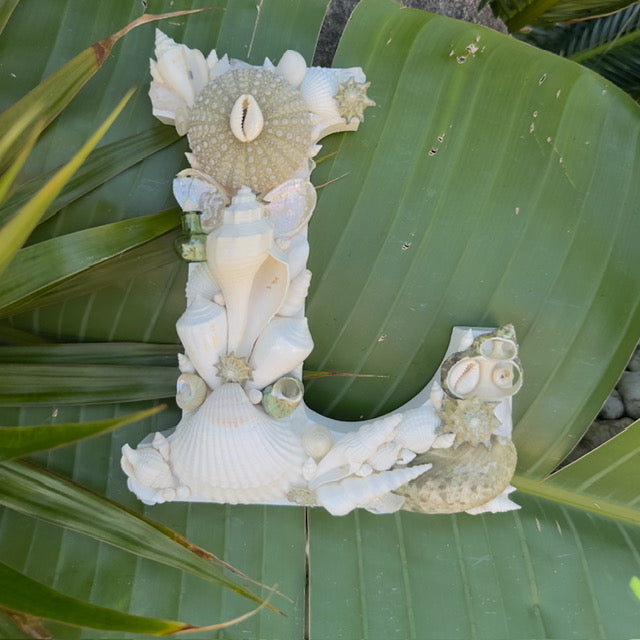 Seashell Letter L